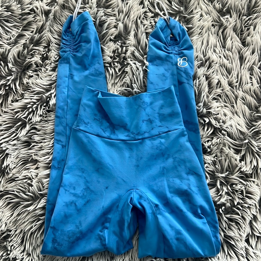 Bombshell Sportswear Blue Tie-Dye Leggingss